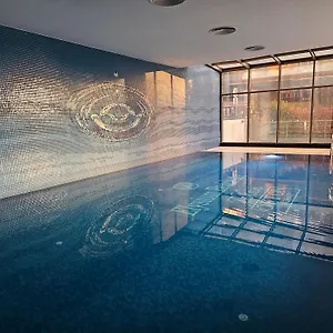 Taksim Perfect Residence, 3 Bedrooms, 140 M2, Pool Gym Sauna Access , Istanbul Turkey